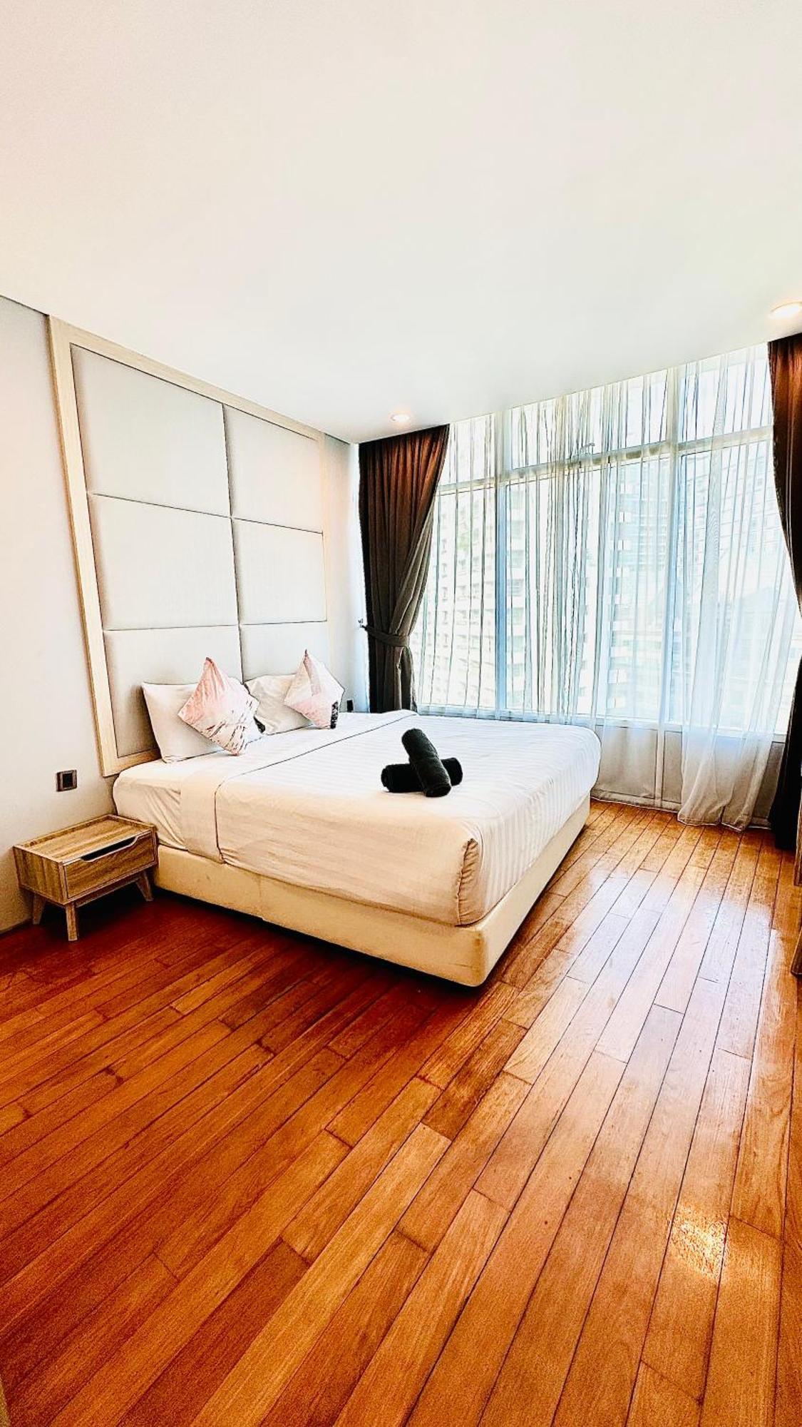 Vortex Suites Sky View Klcc Kuala Lumpur Exterior photo